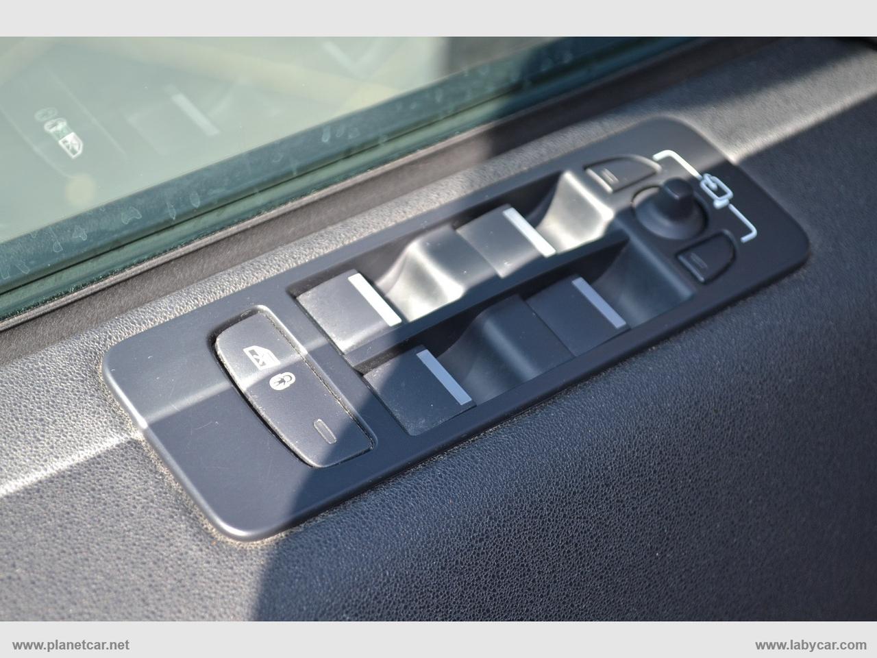 LAND ROVER Discovery Sport 2.0 TD4 150 Bus.Pr. SE