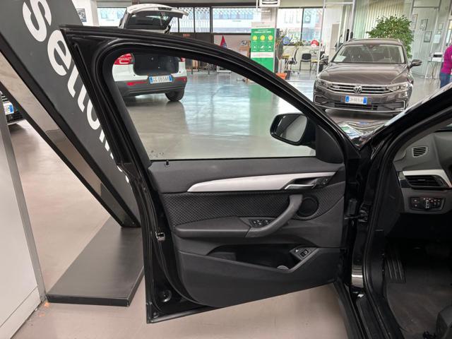 BMW X1 xDrive25e Adv. Plug-In 4x4