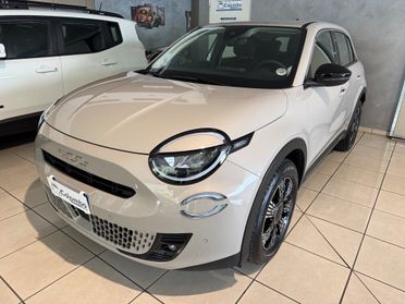 Fiat 600 1.2 hybrid 145cv auto Led Navi Cam App conn 17"