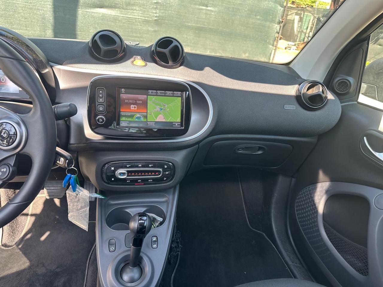 Smart ForTwo 90 0.9 Turbo twinamic cabrio *PROMO*