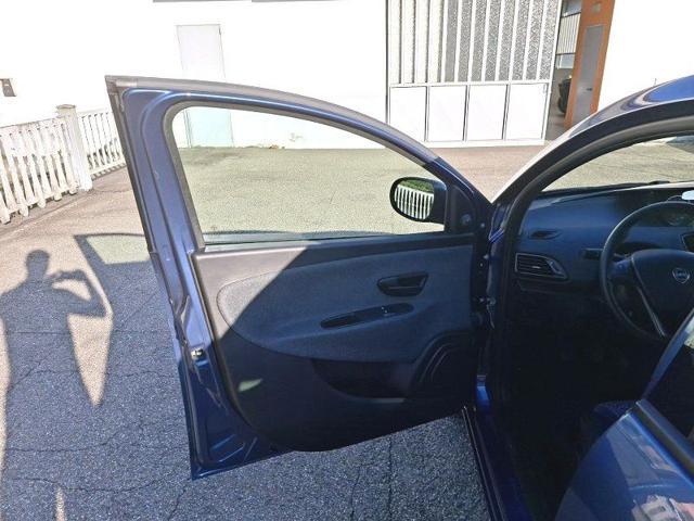 LANCIA Ypsilon 1.0 FireFly 5 porte S&S Hybrid Gold