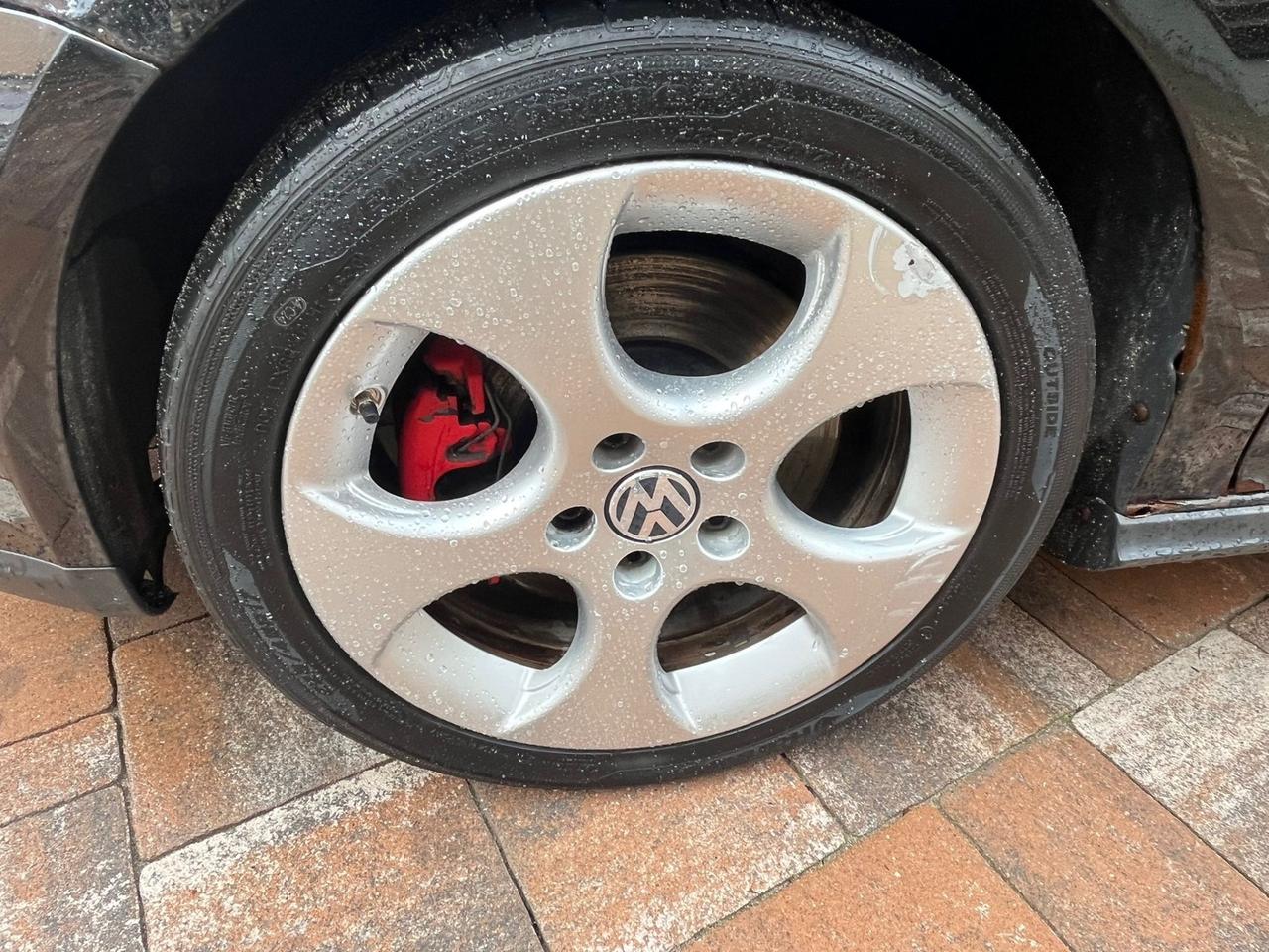 VW GOLF GTI 2.0 16V TFSI 200cv 5porte pronto uso