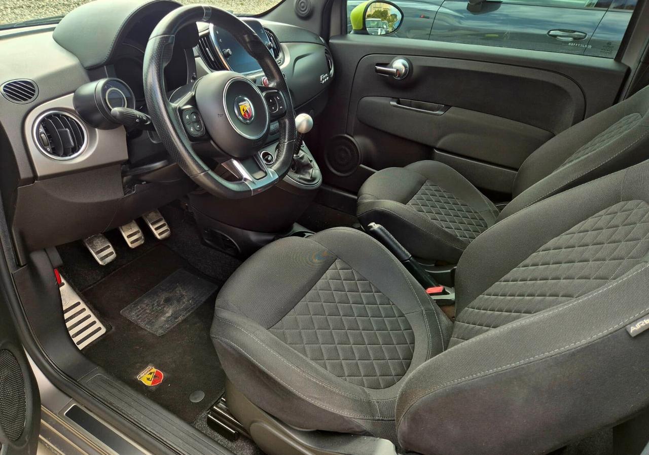 Abarth 595 1.4 Turbo T-Jet 165 CV Pista