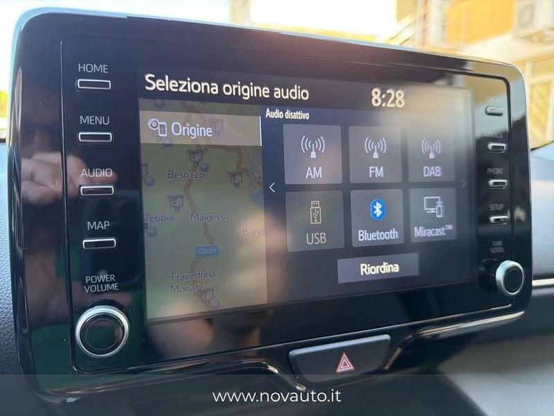 Toyota Yaris Cross Yaris Cross 1.5h Business fwd 116cv e-cvt