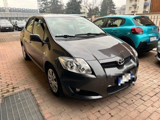 TOYOTA Auris 1.6 5 porte Sol