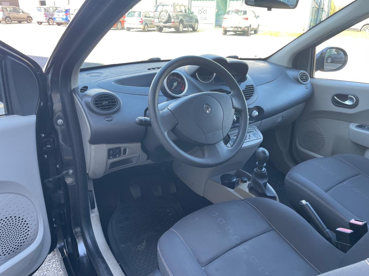 Renault Twingo 1.2 8V*Neopatentati*Solo 60000km*