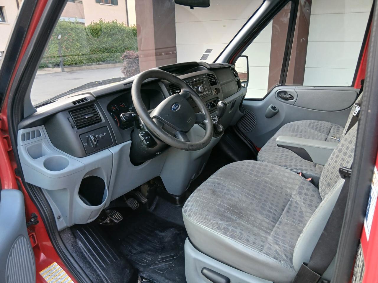 Ford Transit Tourneo 2.2 Cdti 86 cv 9 posti KIT distibuzione appena cambiato