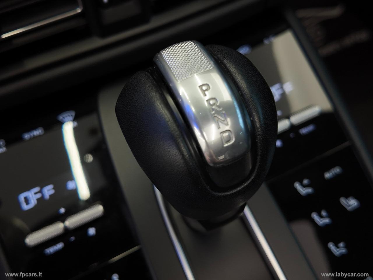 PORSCHE Macan 2.0 TETTO APRIBILE