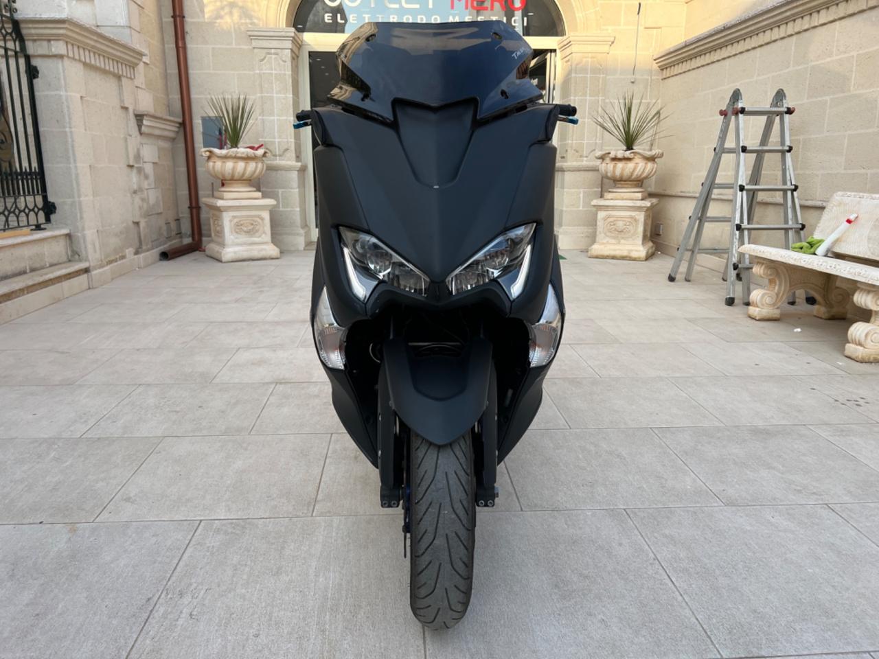 Yamaha T-Max 530 SX ABS Nero Opaco