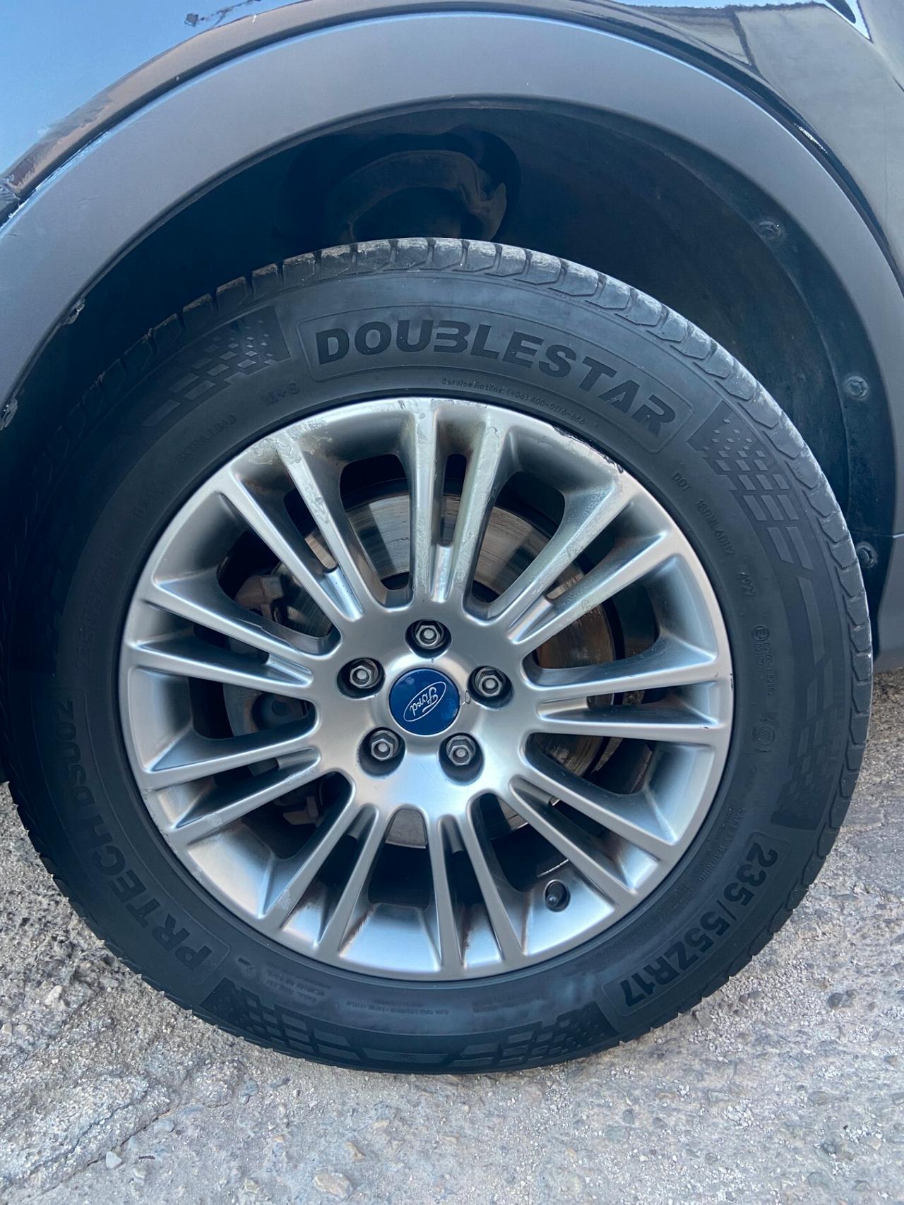 Ford Kuga 2.0 TDCI 4WD Titanium CAMBIO AUTOMATICO NUOVO