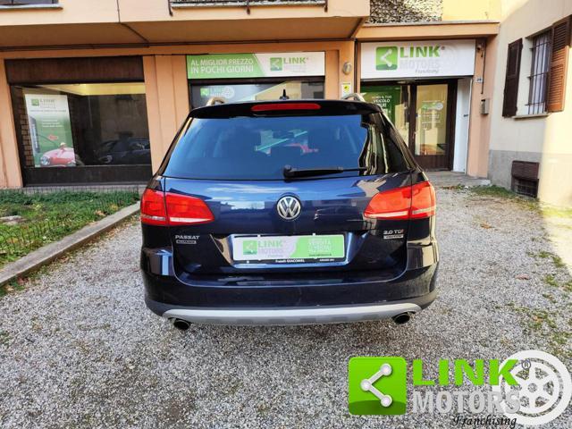 VOLKSWAGEN Passat Var.Bs2.0 TDI 177 DSG 4mot HighlineBMT GAR.INCLUSA