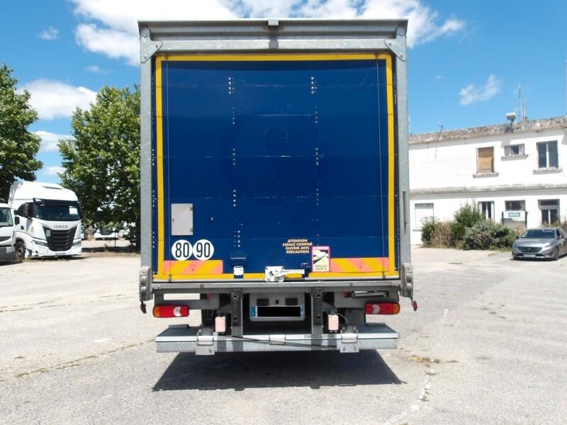 IVECO EUROCARGO 120 - 22 (Euro 6) 399.796 km