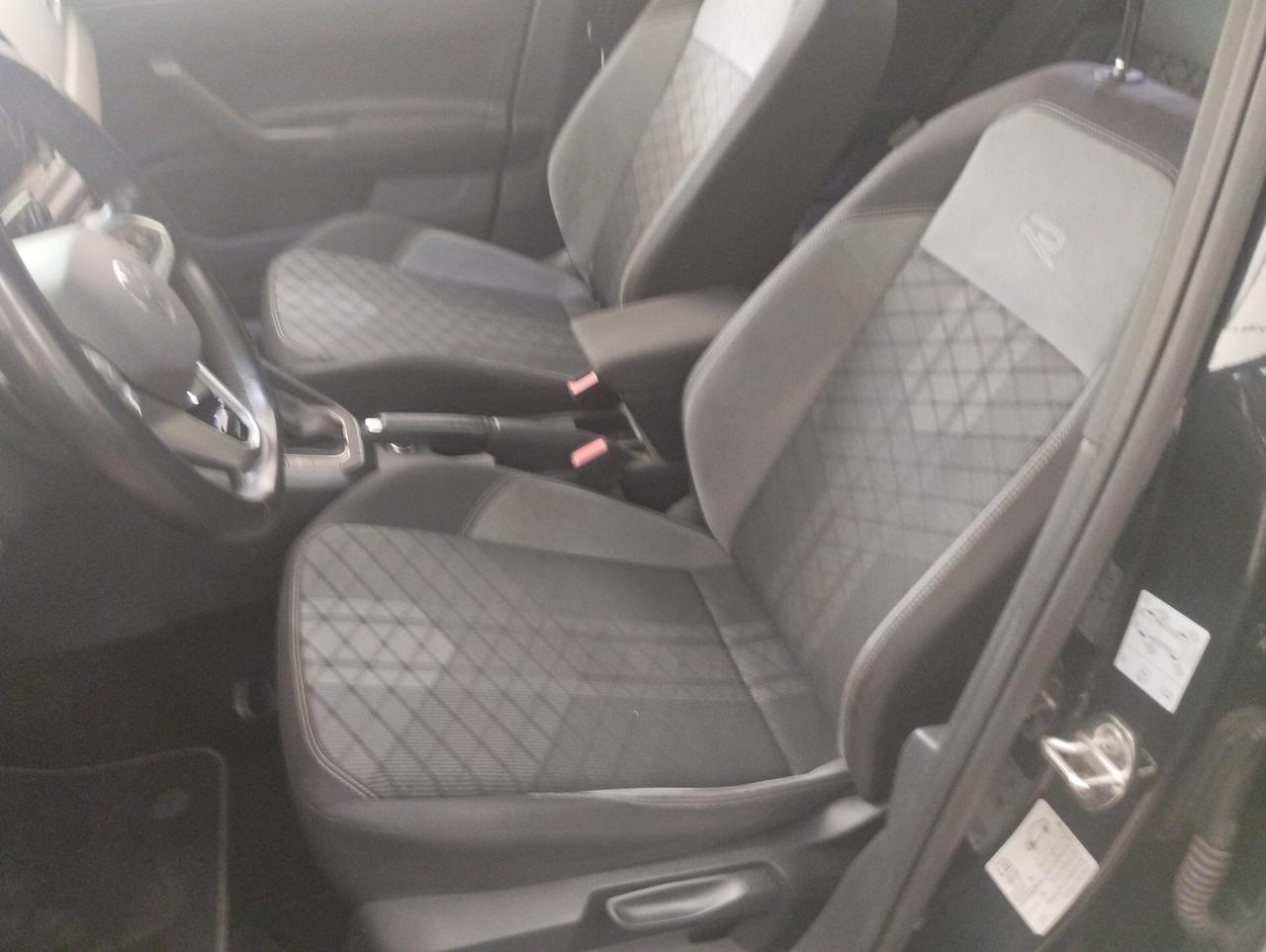 Volkswagen Taigo 1.0 TSI 110 CV DSG R-Line