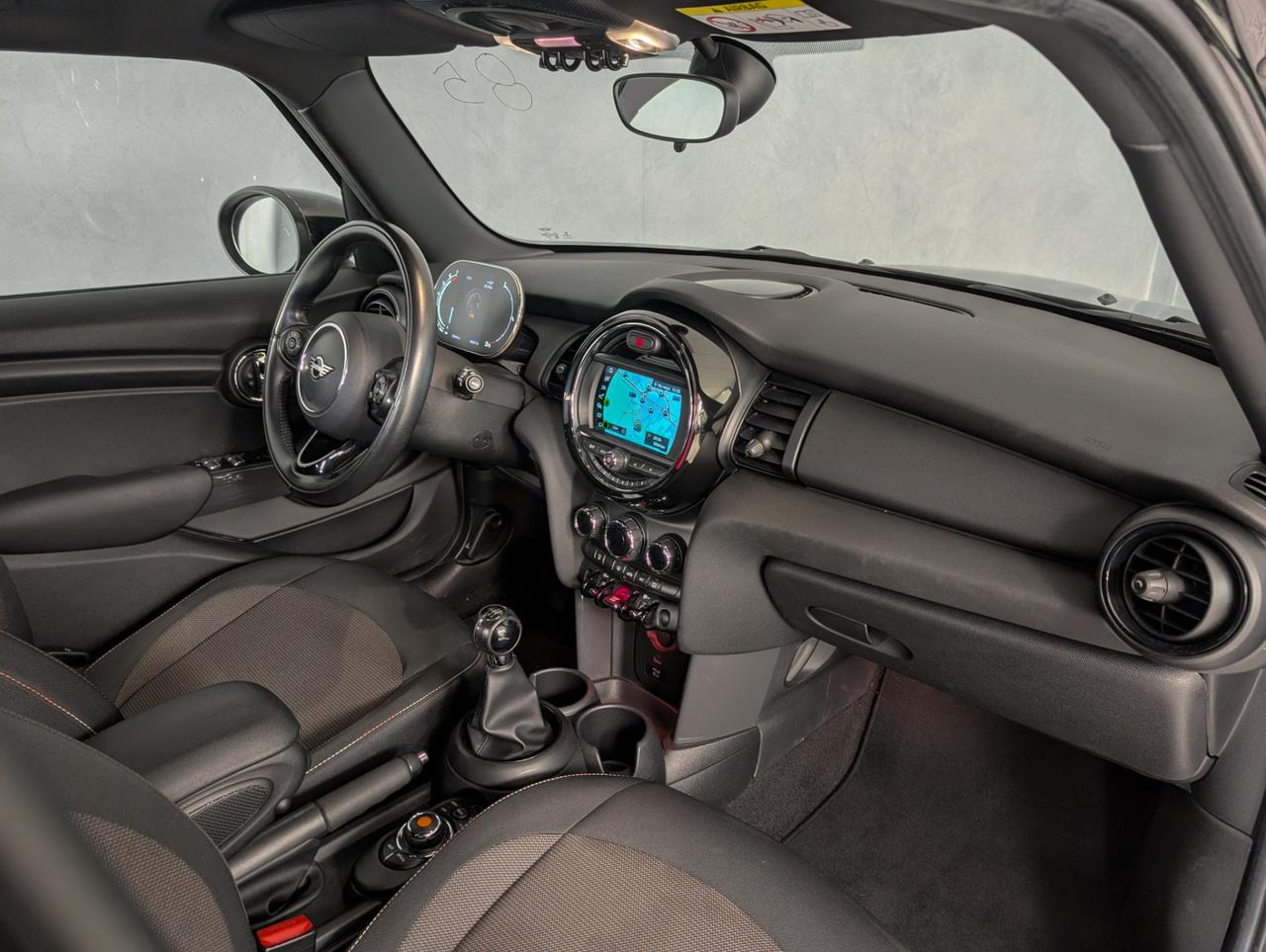 Mini One 1.5 102cv One