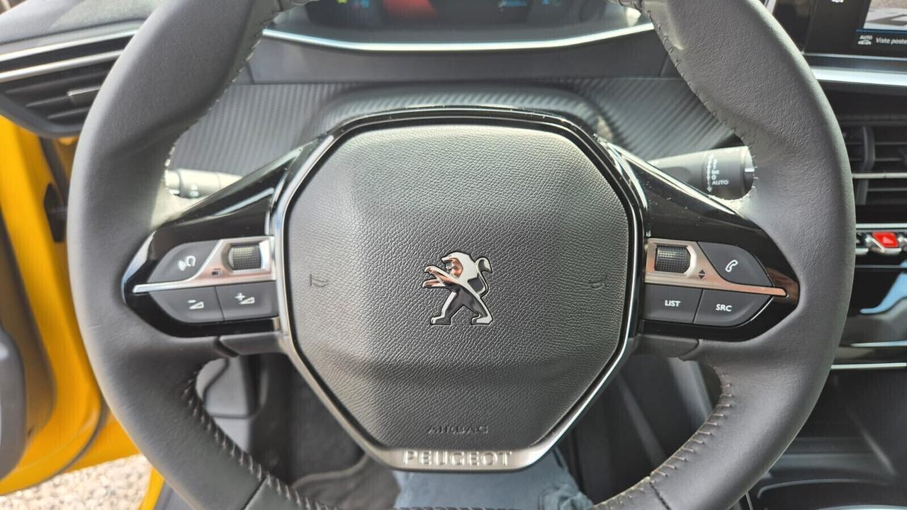 Peugeot 208 PureTech 100cv 5p Allure Pack-Km 2600