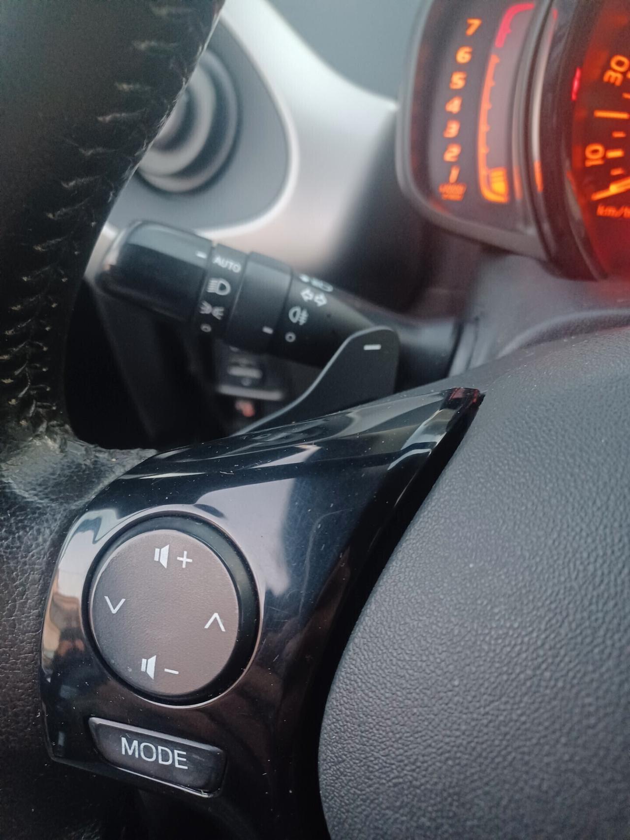 Toyota Aygo 1.0 5 PORTE AUTOMATICA 12/2015