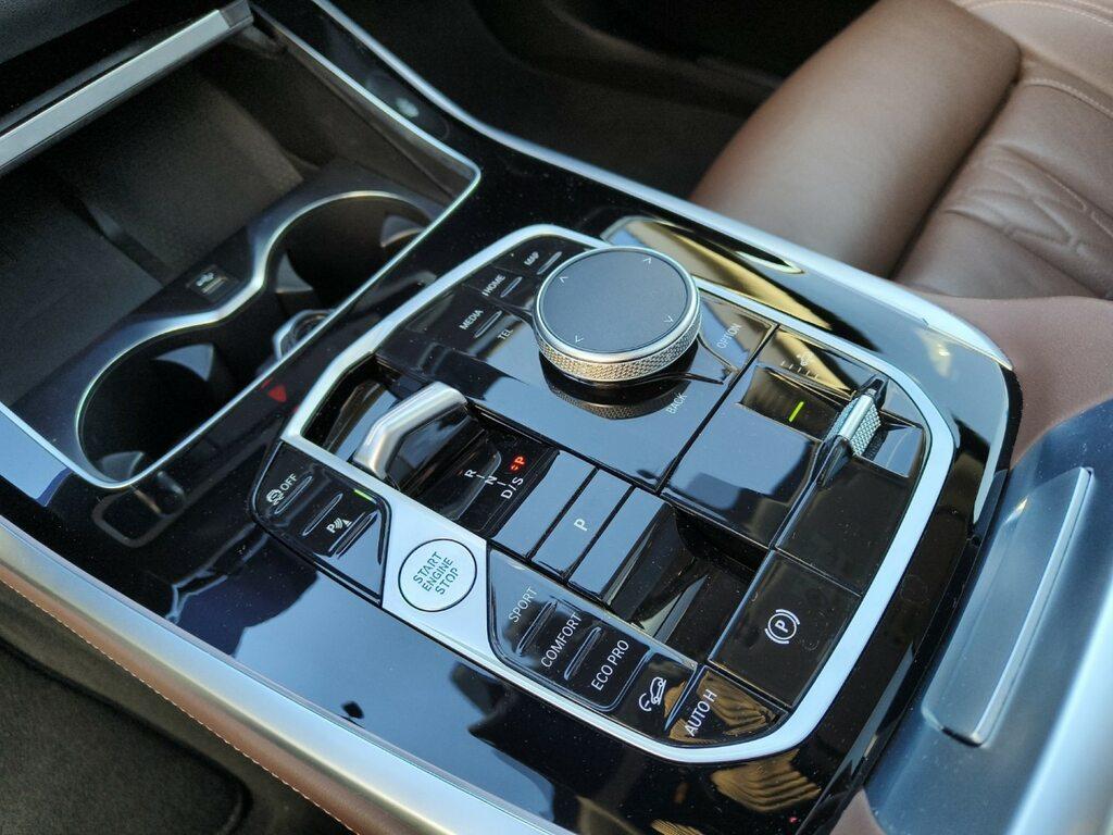 BMW X7 40 i Mild Hybrid 48V xDrive Steptronic