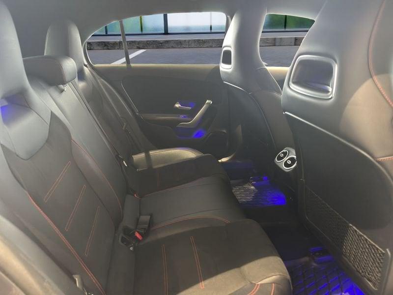 Mercedes-Benz Classe A A 180 d Automatic Premium