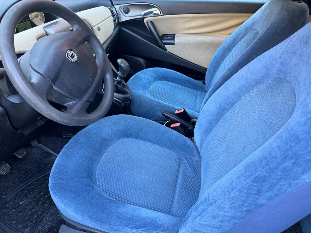 Lancia Ypsilon 1.2 16V Oro 2006
