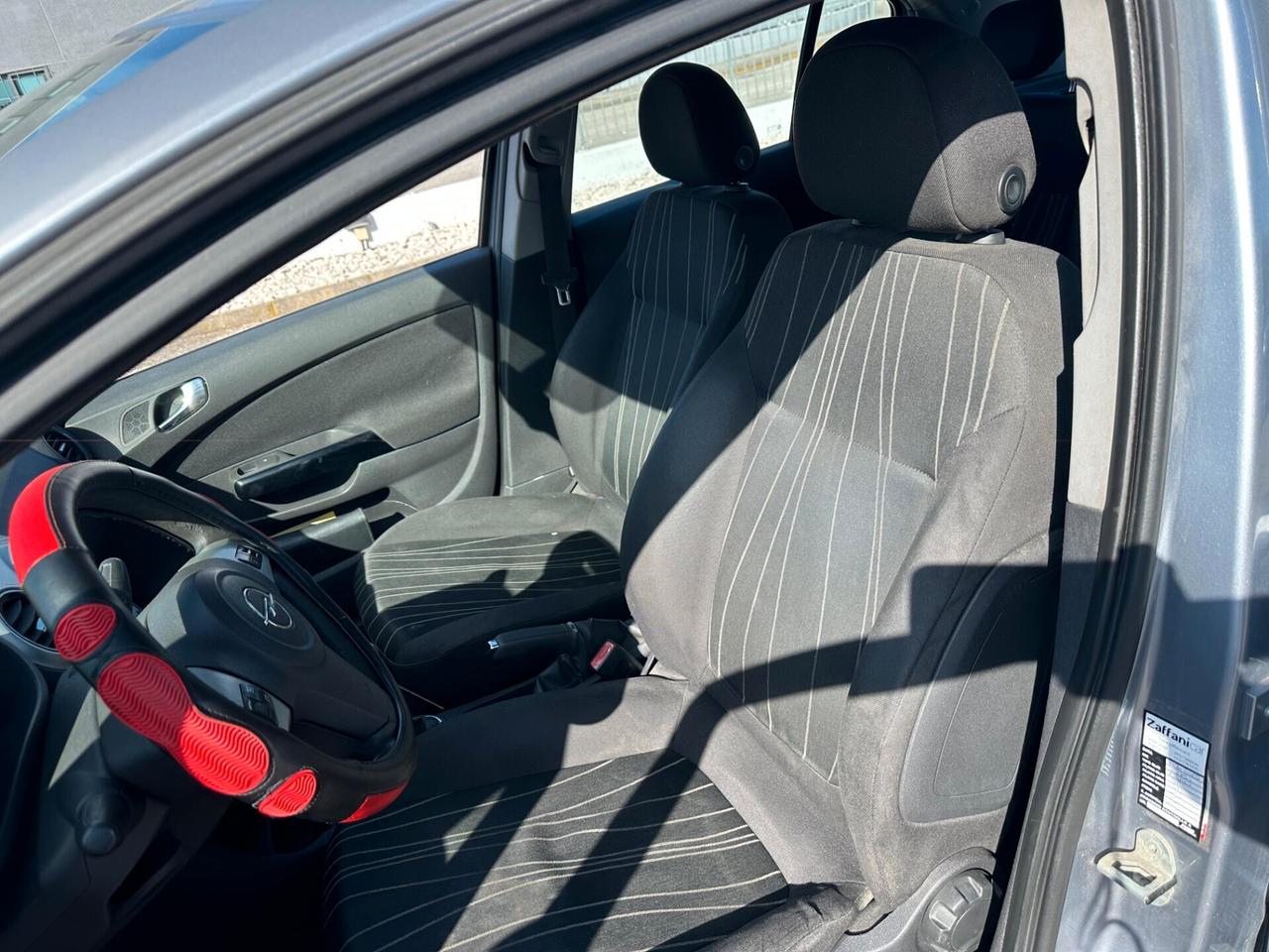 Opel Corsa 1.2 80CV 5 porte GPL-TECH Edition