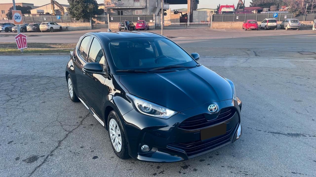 Toyota Yaris 1.5 Hybrid 5 porte Active