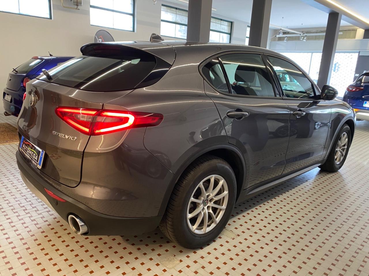 Alfa Romeo Stelvio 2.2 160