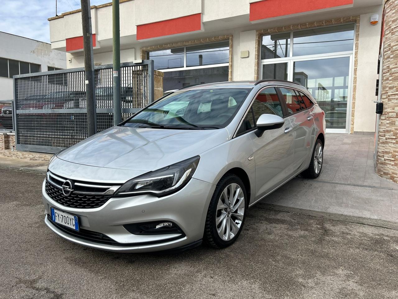 Opel Astra 1.6 CDTi 136CV-2019