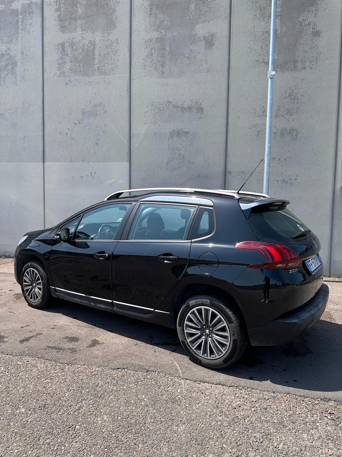 Peugeot 2008 PureTech 82 Active