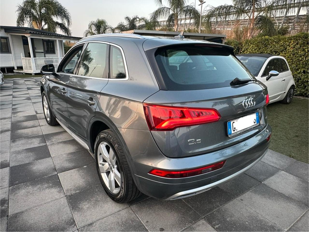 Audi Q5 2.0 35 163 CV TDI quattro S tronic Business Sport 2020