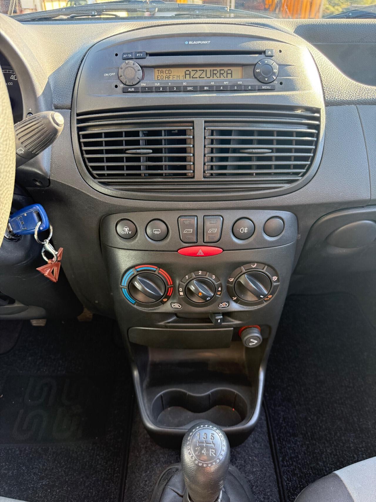 Fiat Punto 5porte Diesel 1.3 MTJ Neopatentati ok