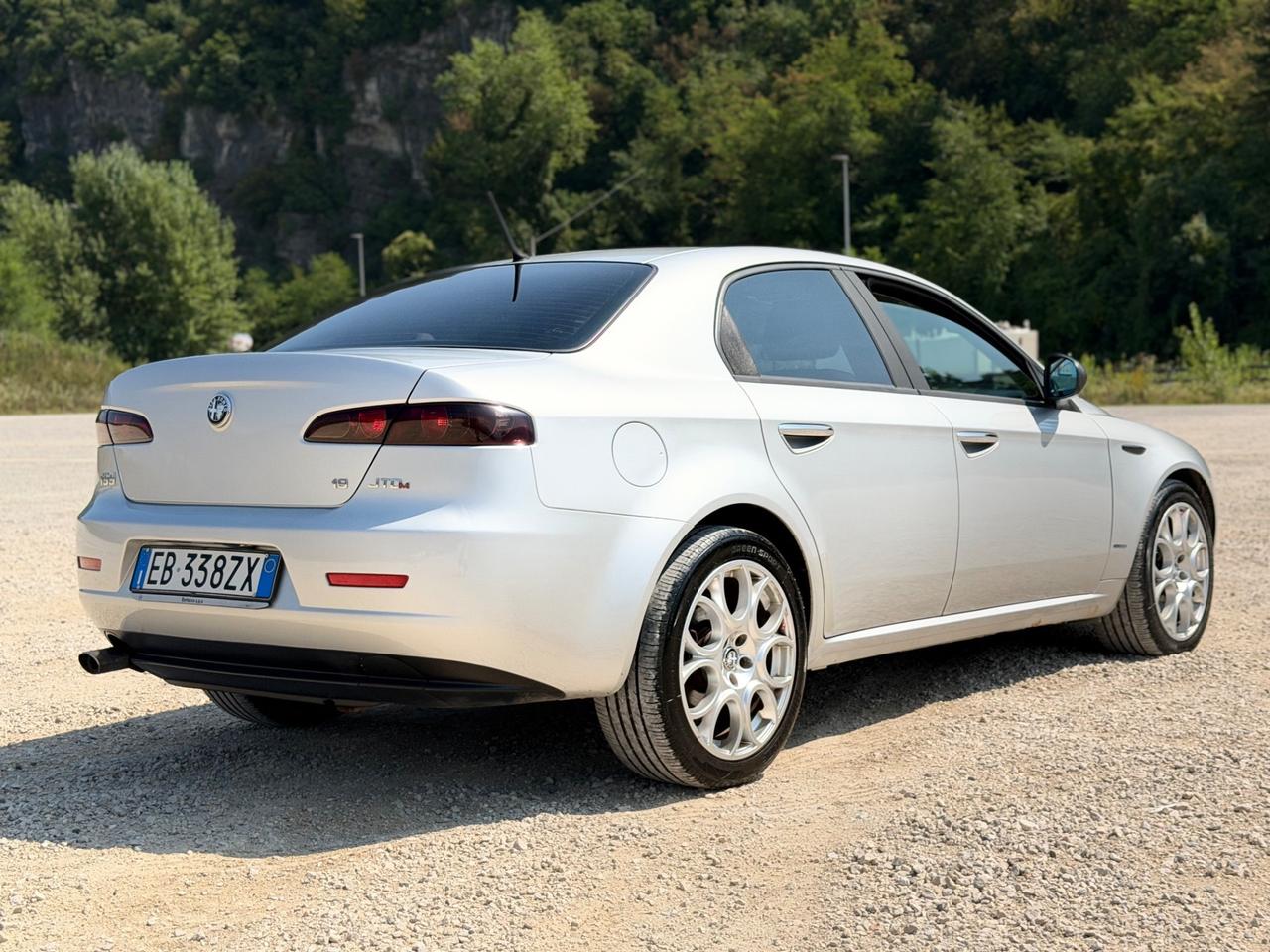 Alfa Romeo 159 1.9 JTDm 150CV GIUGIARO