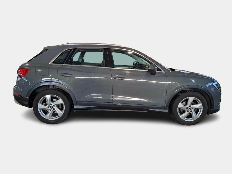 AUDI Q3 35 TDI S tronic Business Advanced