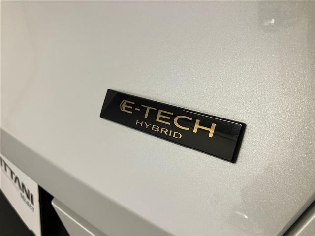 RENAULT Captur 1.8 full hybrid E-Tech 160cv Techno