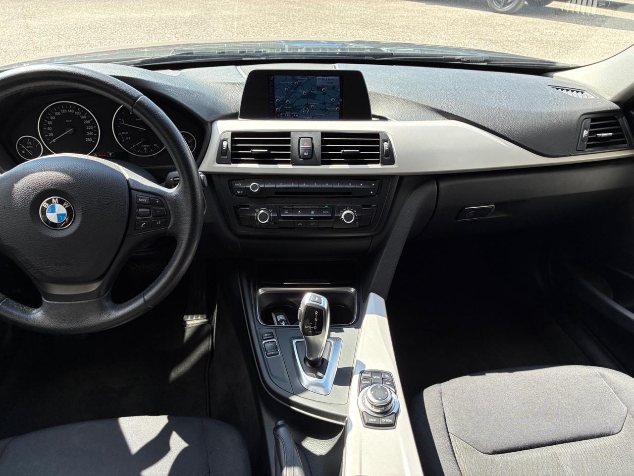 Bmw Serie 320d xDrive Touring Sport