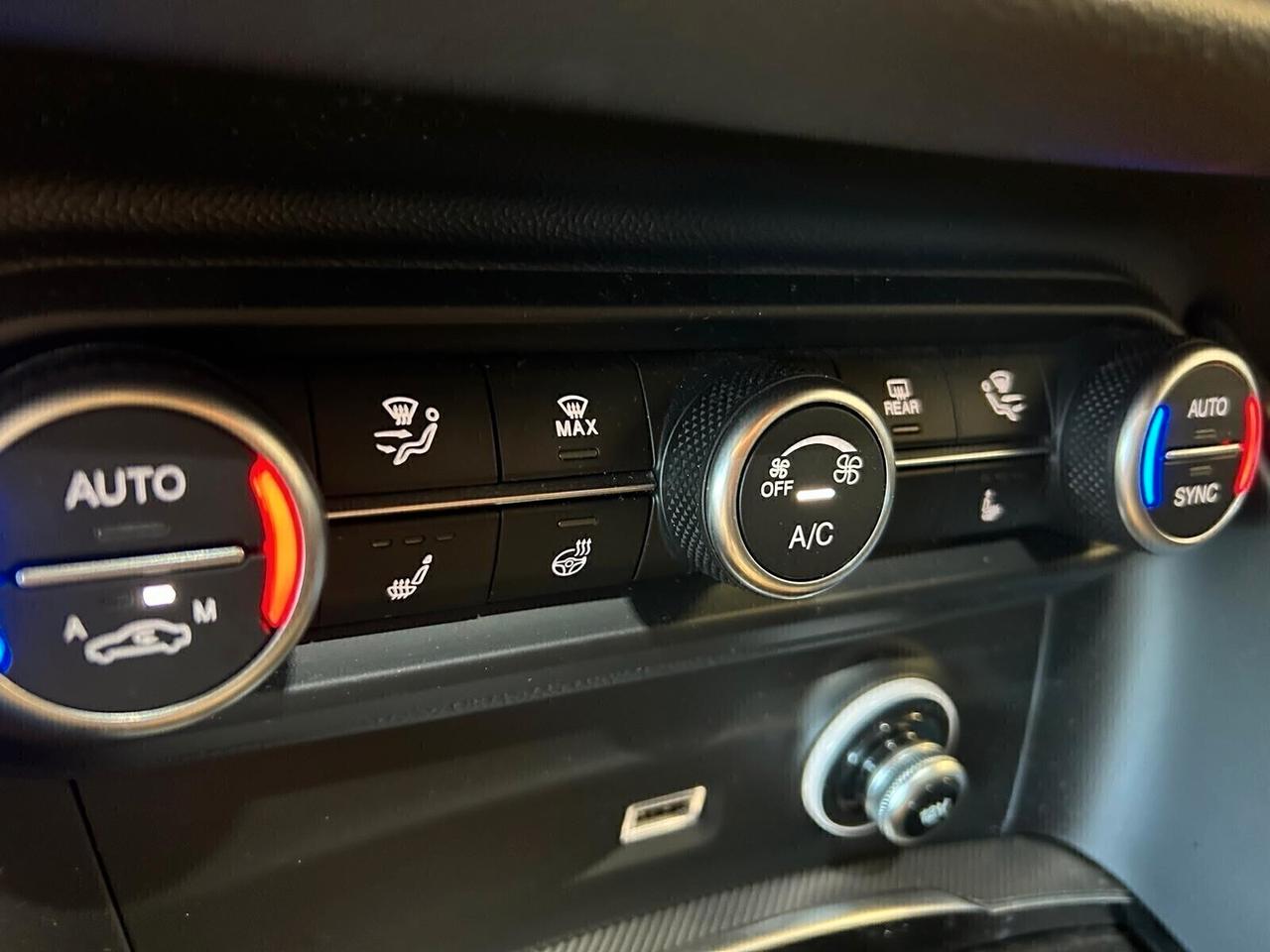 Alfa Romeo Stelvio VELOCE 2.2 Turbodiesel 210 CV AT8 Q4 SPOTICAR