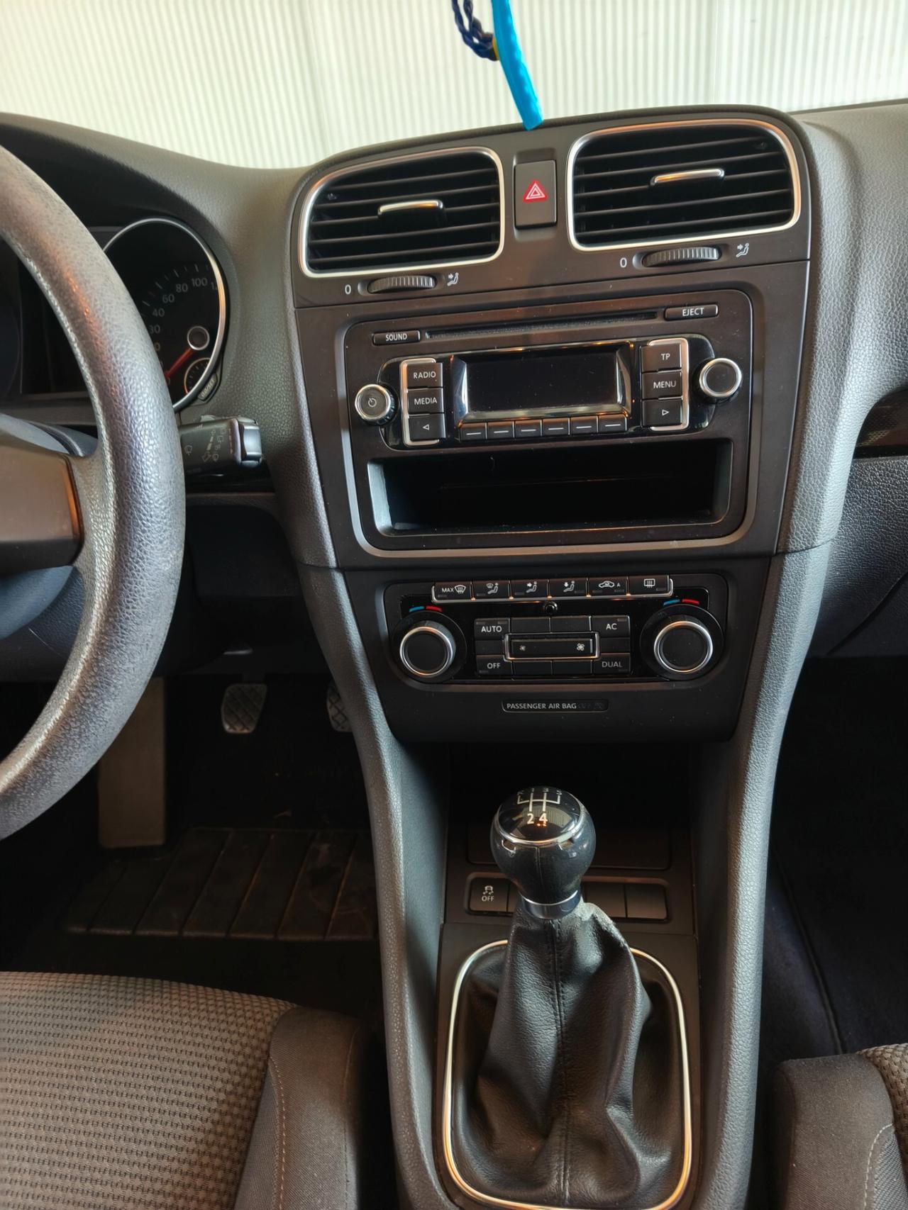 Volkswagen Golf 1.6 TDI , 105cv