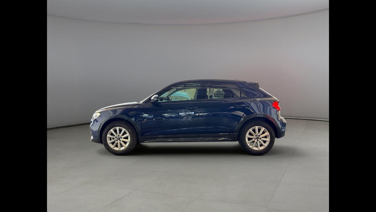 AUDI A1 II 2022 allstreet - A1 allstreet 30 1.0 tfsi Business 116cv