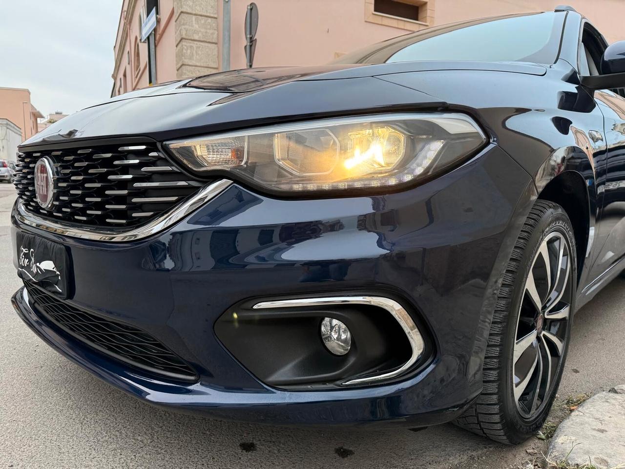 FIAT TIPO 1.6 MJT DCT 120CV LOUNGE CAM LED 2021
