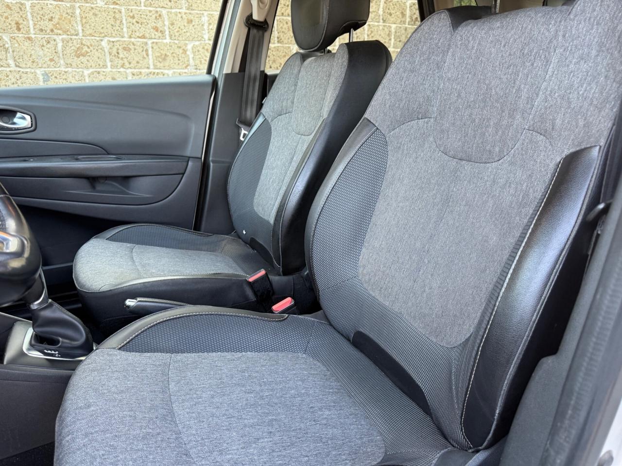 Renault Captur 1.5 Diesel AUTOMATICA 12 Mesi di garanzia