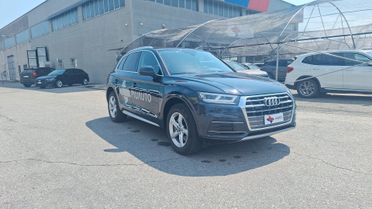 Audi Q5 45 TFSI quattro S tronic Business Sport