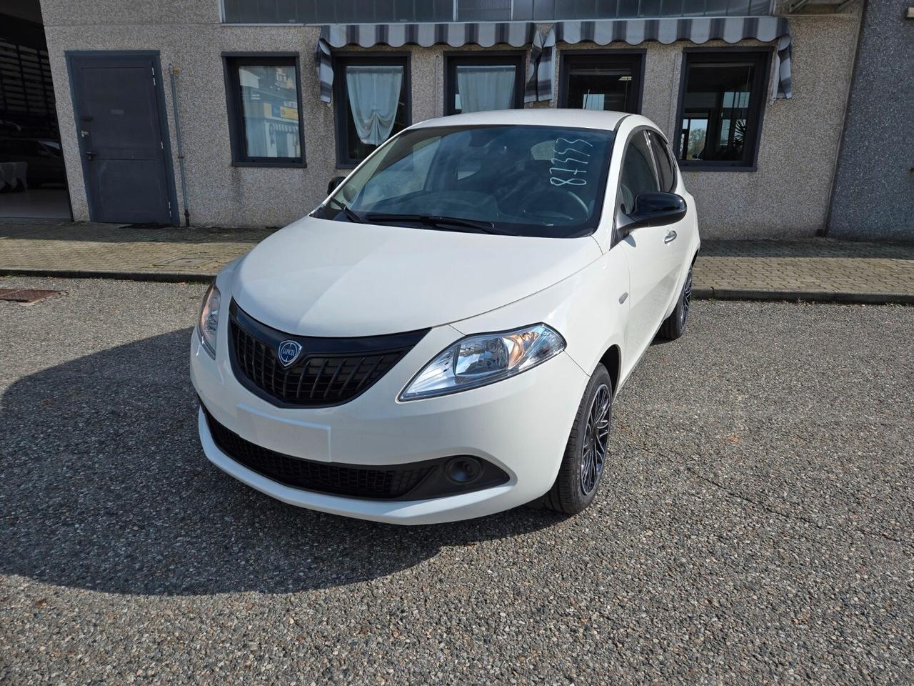 Lancia Ypsilon 1.0 FireFly 5 porte S&S Hybrid