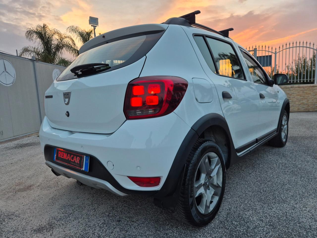 Dacia SANDERO STEPWAY 0.9 TCe TurboGPL 90CV NUOVA 2017