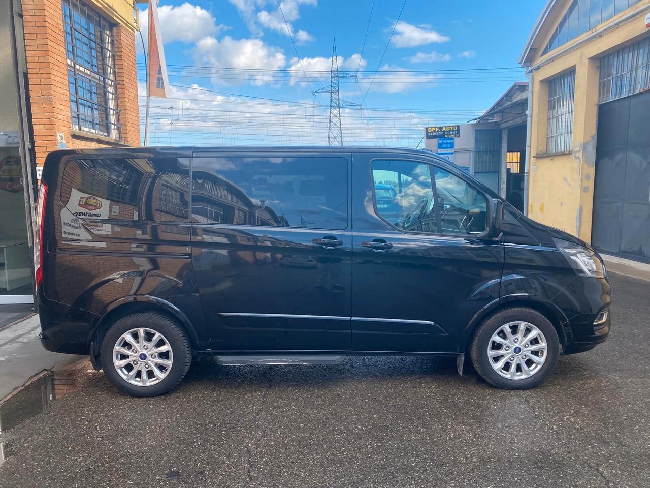 Ford Tourneo Custom TDCi 130CV - GARANZIA 12 MESI