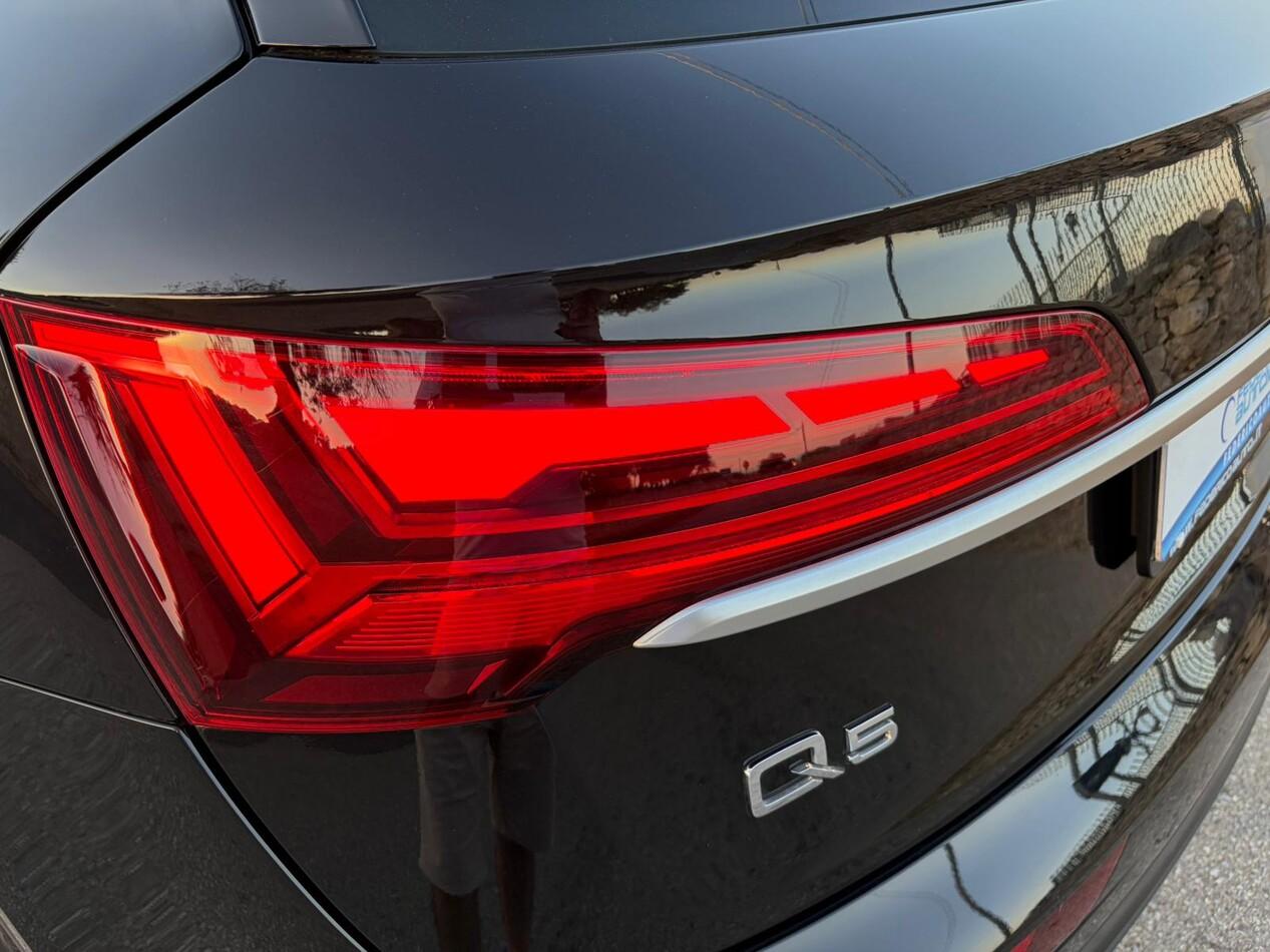 Audi Q5 35 2.0 tdi mhev 12V Business Avdanced s-tronic