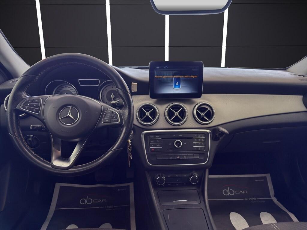 Mercedes GLA 180 d (cdi) Sport auto