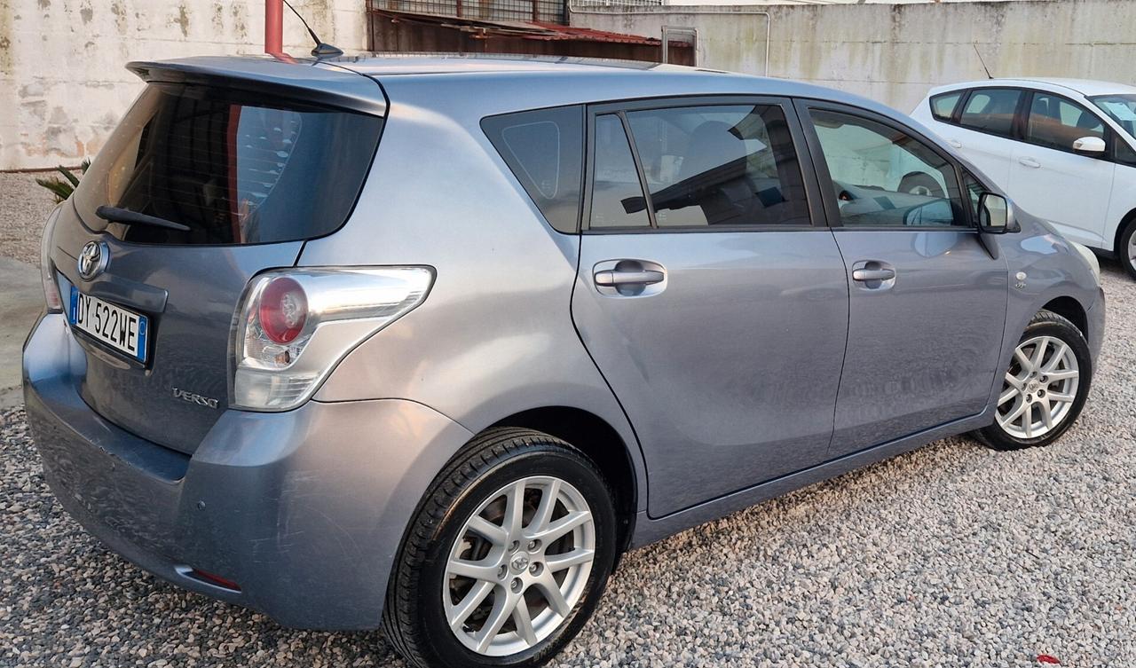 Toyota Verso 2.0 D Sol automatica full