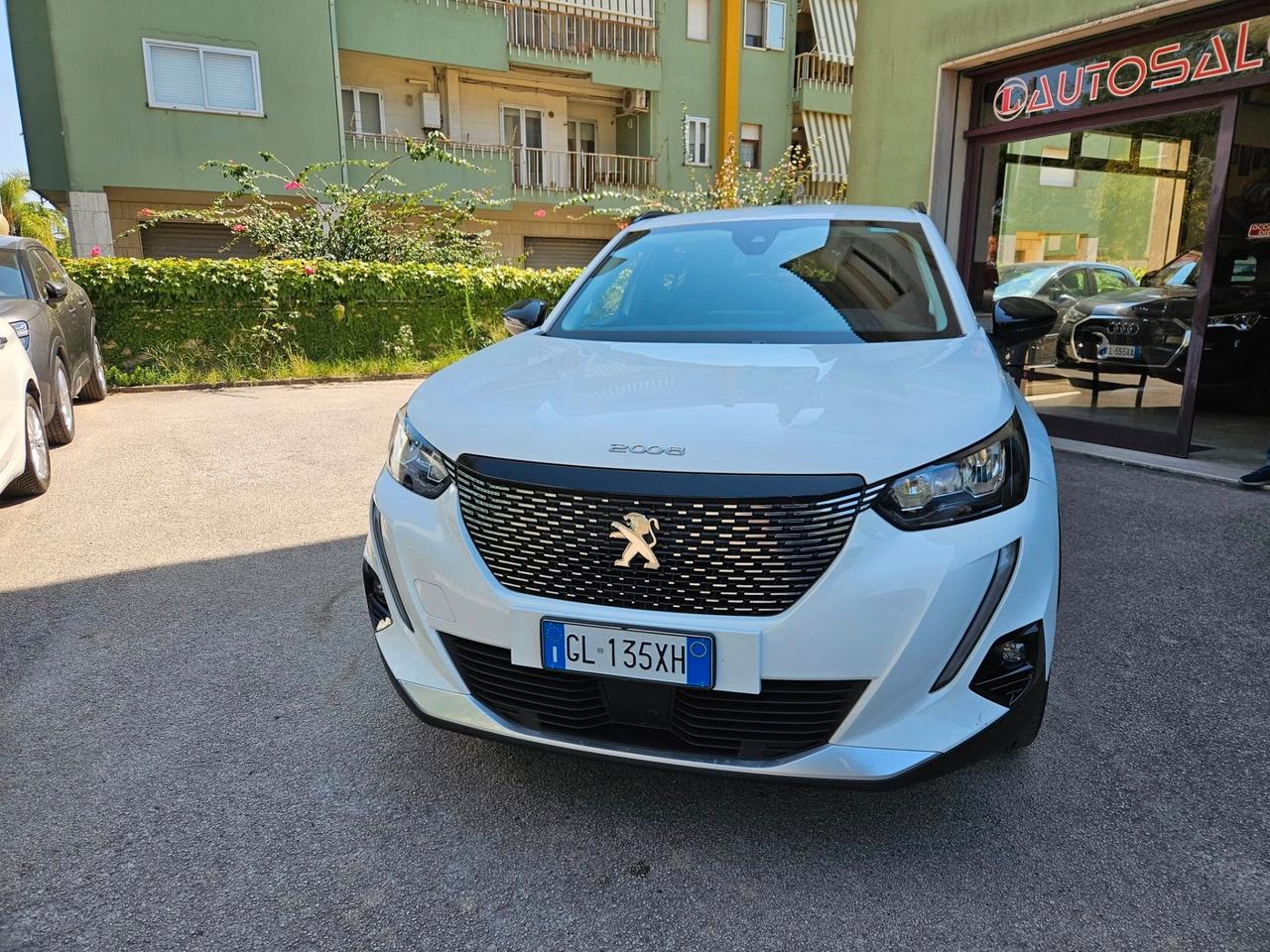 Peugeot 2008 BlueHDi 110 S&S Allure Pack