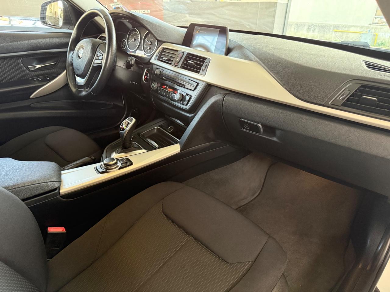 Bmw 320 320d Efficient Dynamics Touring Business aut.