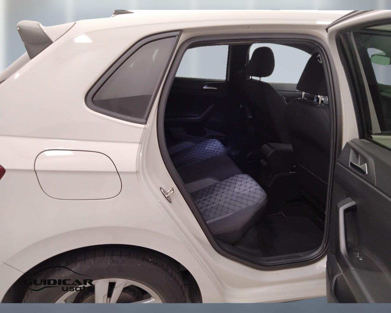 VOLKSWAGEN Polo VI 2022 - Polo 1.0 tsi R-Line 95cv