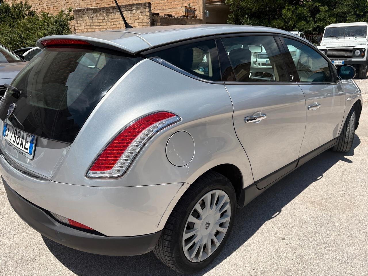 Lancia Delta 1.6 MJT DPF Oro